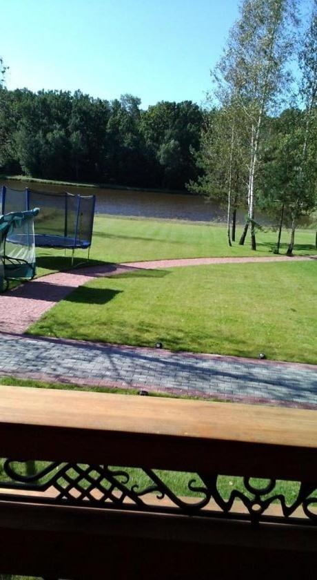 Комплекс Відпочинку Goldfіsh Сlub Guest House Babintsy Eksteriør bilde