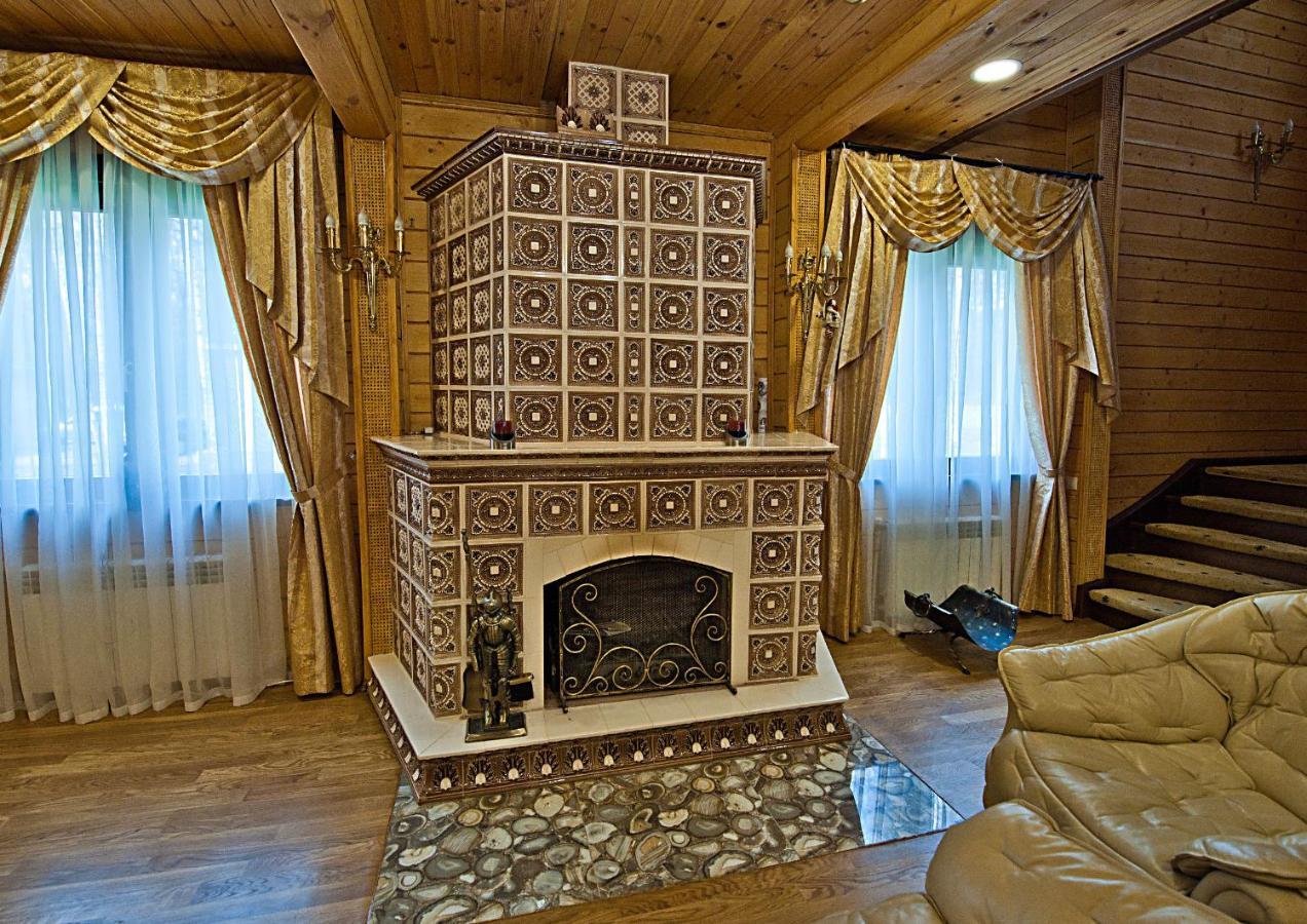Комплекс Відпочинку Goldfіsh Сlub Guest House Babintsy Eksteriør bilde