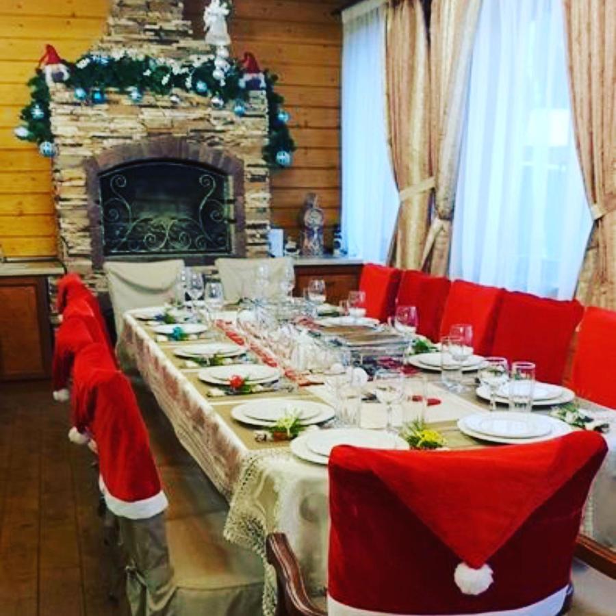 Комплекс Відпочинку Goldfіsh Сlub Guest House Babintsy Eksteriør bilde